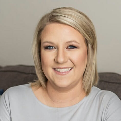 kristen dawson headshot kristen dawson headshot