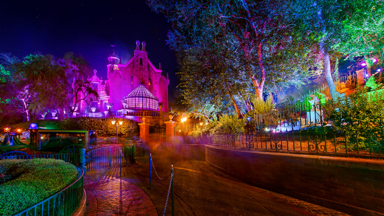 haunted mansion ride My Mickey Vacation Travel