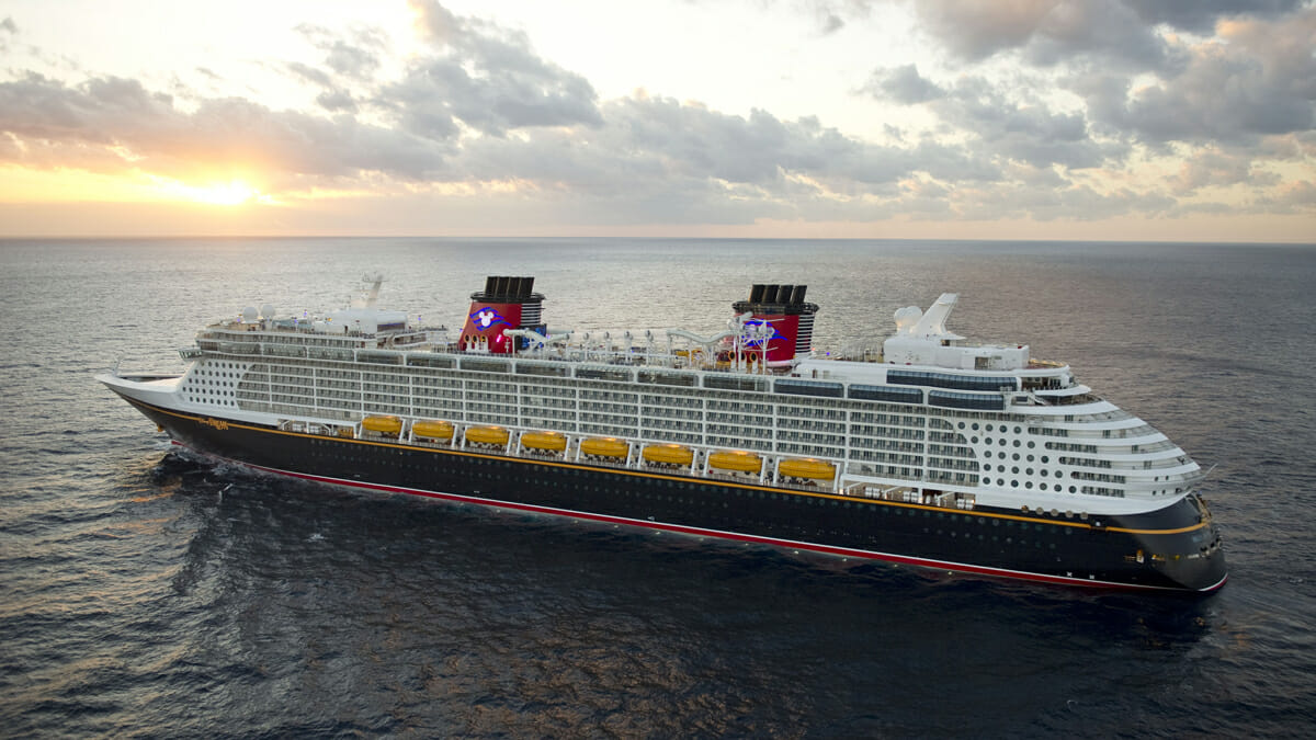 disney cruise line deposit offer