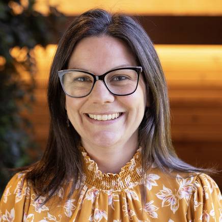 Tara Van Horne bio disney travel agent